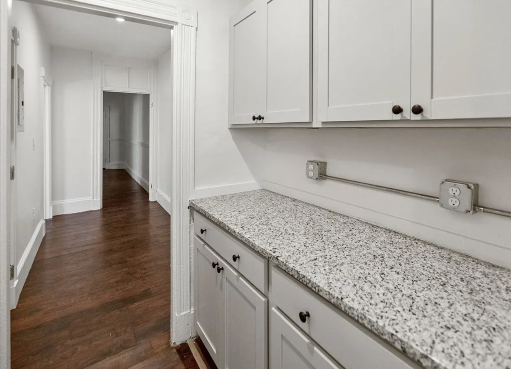 4 bed, 2 bath apartment for rent at 864 Huntington Unit 2, Mission Hill — photo 7 of 19