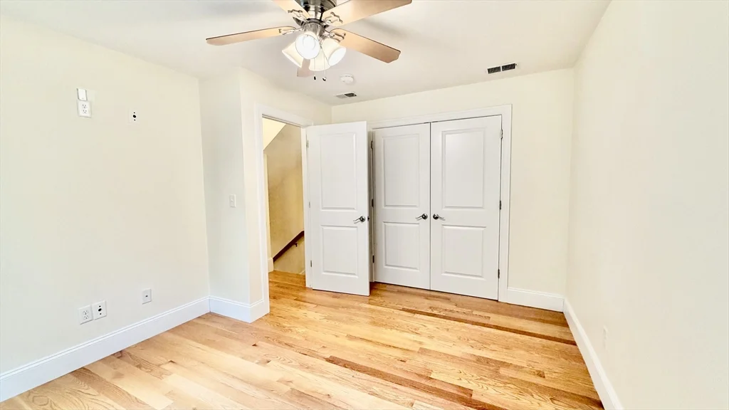 2 bed, 1 bath apartment for rent at 865 Lagrange St Unit 4, West Roxbury — photo 9 of 18