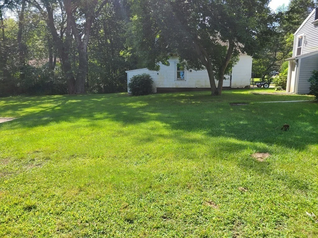 3 bed, 1 bath apartment for rent at 865 Main St Unit 1, Hanover — photo 33 of 36