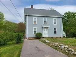 2 bed, 1 bath apartment for rent at 865 Main St Unit 2, Hanover