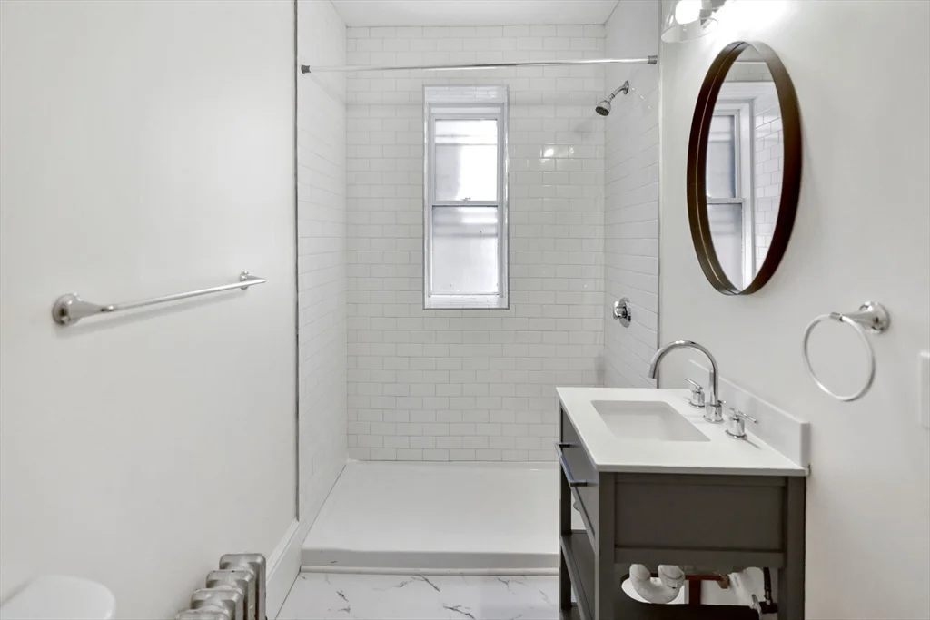 5 bed, 2 bath apartment for rent at 866 Huntington Ave Unit 2, Mission Hill — photo 14 of 23