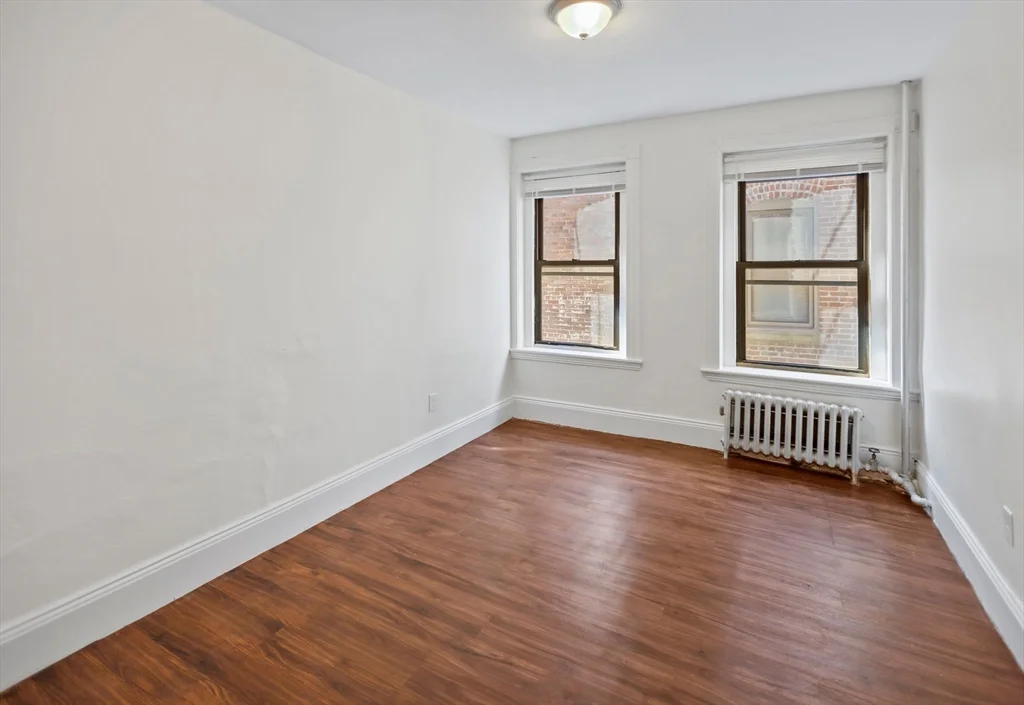 5 bed, 2 bath apartment for rent at 866 Huntington Ave Unit 2, Mission Hill — photo 21 of 23