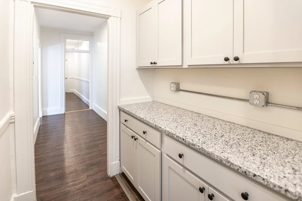 5 bed, 2 bath apartment for rent at 866 Huntington Ave Unit 3, Mission Hill — photo 15 of 20