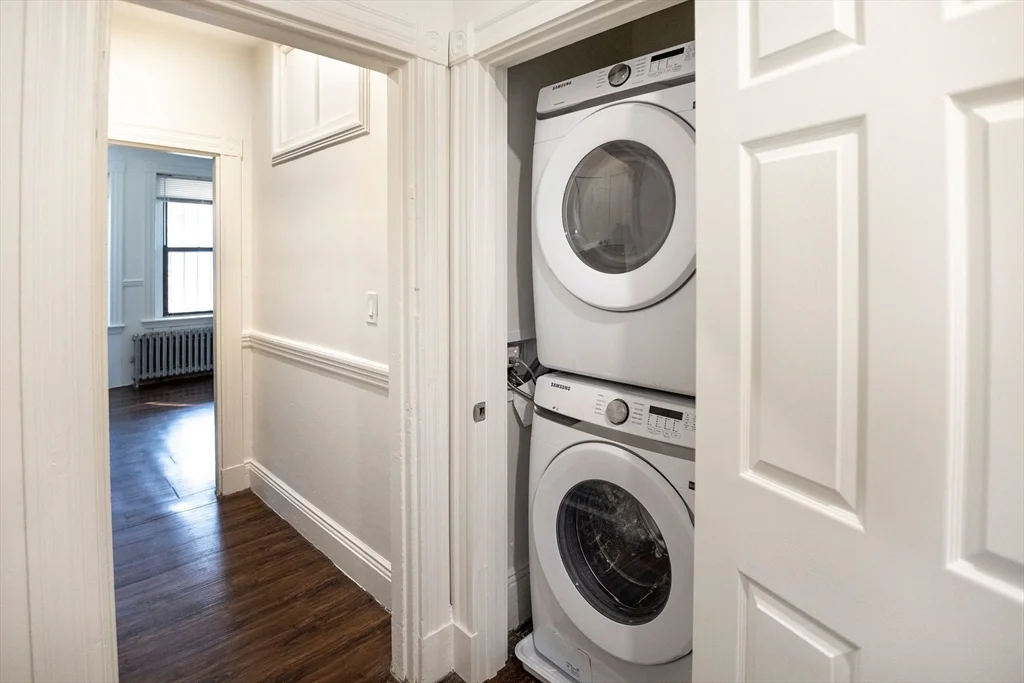5 bed, 2 bath apartment for rent at 866 Huntington Ave Unit 3, Mission Hill — photo 14 of 20