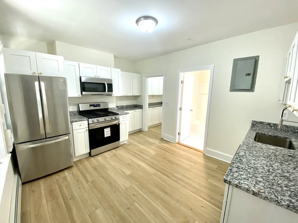 5 bed, 2 bath apartment for rent at 866 Huntington Ave Unit 3A, Mission Hill — photo 1 of 19