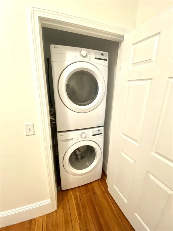 5 bed, 2 bath apartment for rent at 866 Huntington Ave Unit 3A, Mission Hill — photo 14 of 19