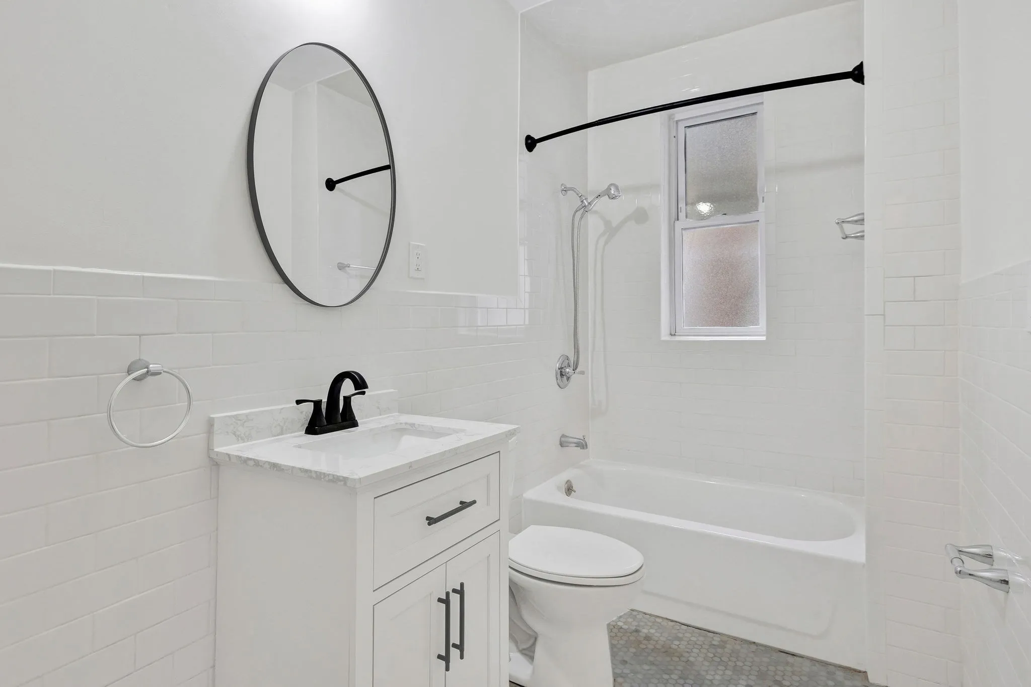 4 bed, 2 bath apartment for rent at 866 Huntington St Unit 3, Coolidge Corner — photo 16 of 19