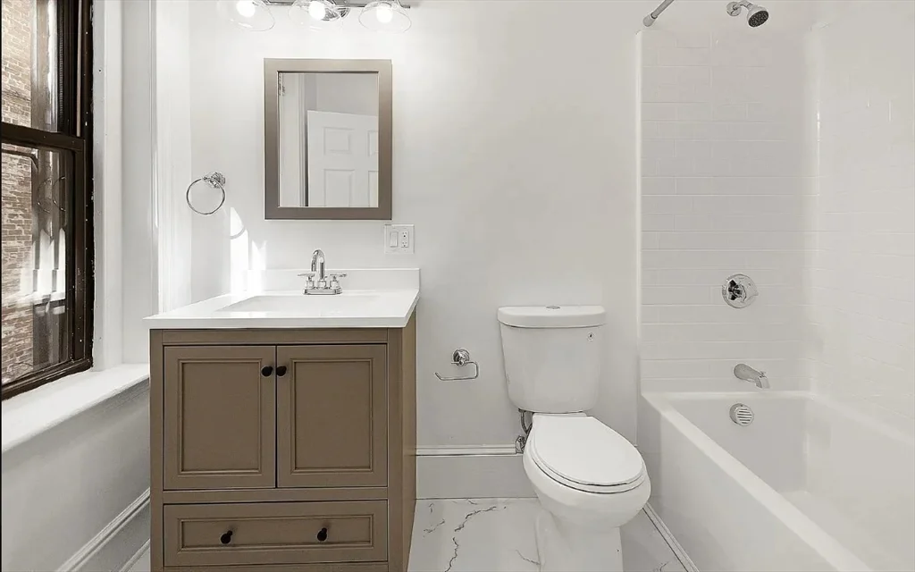 3 bed, 2 bath apartment for rent at 868 Huntington Ave Unit 1, Mission Hill — photo 8 of 15