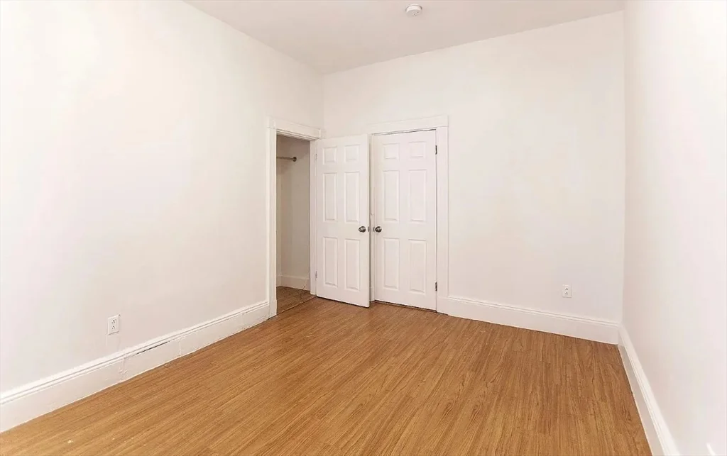 3 bed, 2 bath apartment for rent at 868 Huntington Ave Unit 1, Mission Hill — photo 10 of 15
