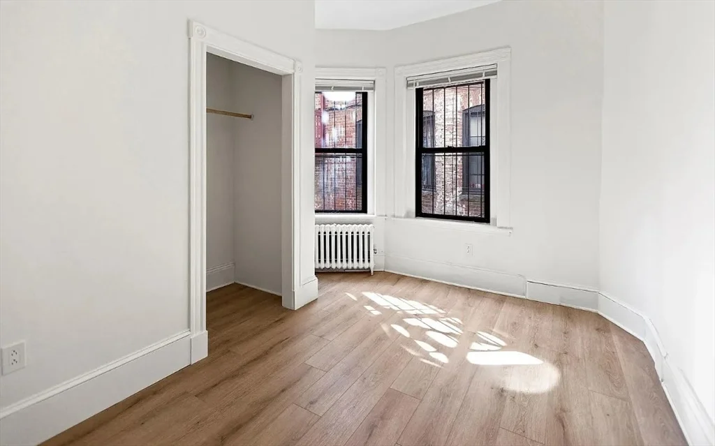 3 bed, 2 bath apartment for rent at 868 Huntington Ave Unit 1, Mission Hill — photo 12 of 15