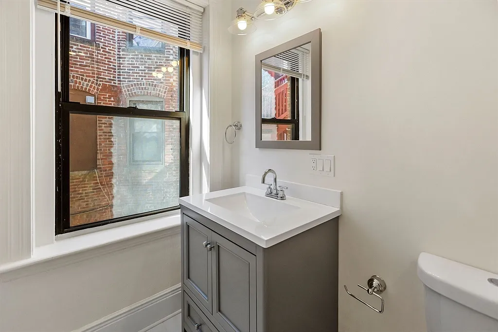 4 bed, 2 bath apartment for rent at 868 Huntington Ave Unit 2, Coolidge Corner — photo 20 of 27