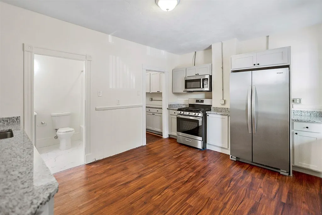 4 bed, 2 bath apartment for rent at 868 Huntington Ave Unit 2, Coolidge Corner — photo 19 of 27