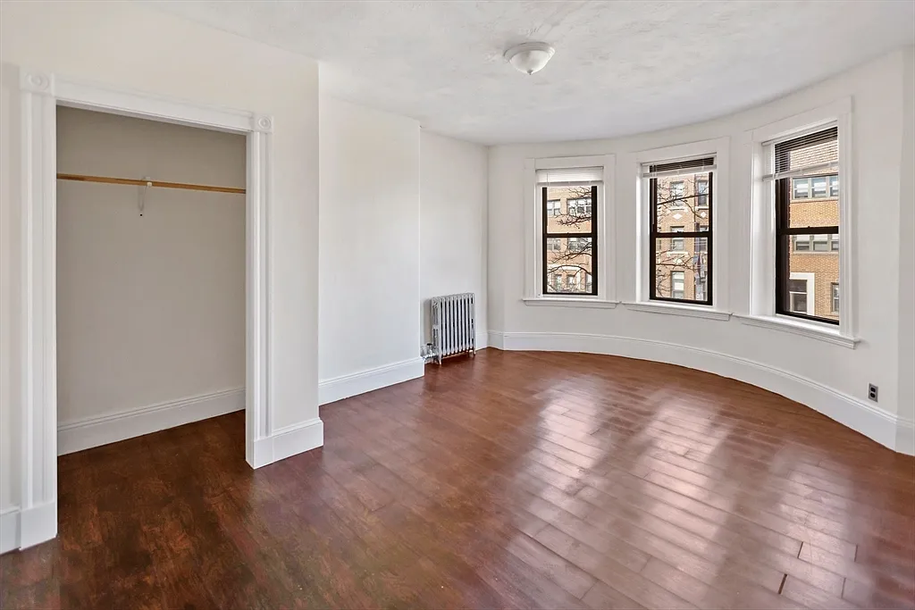 4 bed, 2 bath apartment for rent at 868 Huntington Ave Unit 2, Coolidge Corner — photo 13 of 27