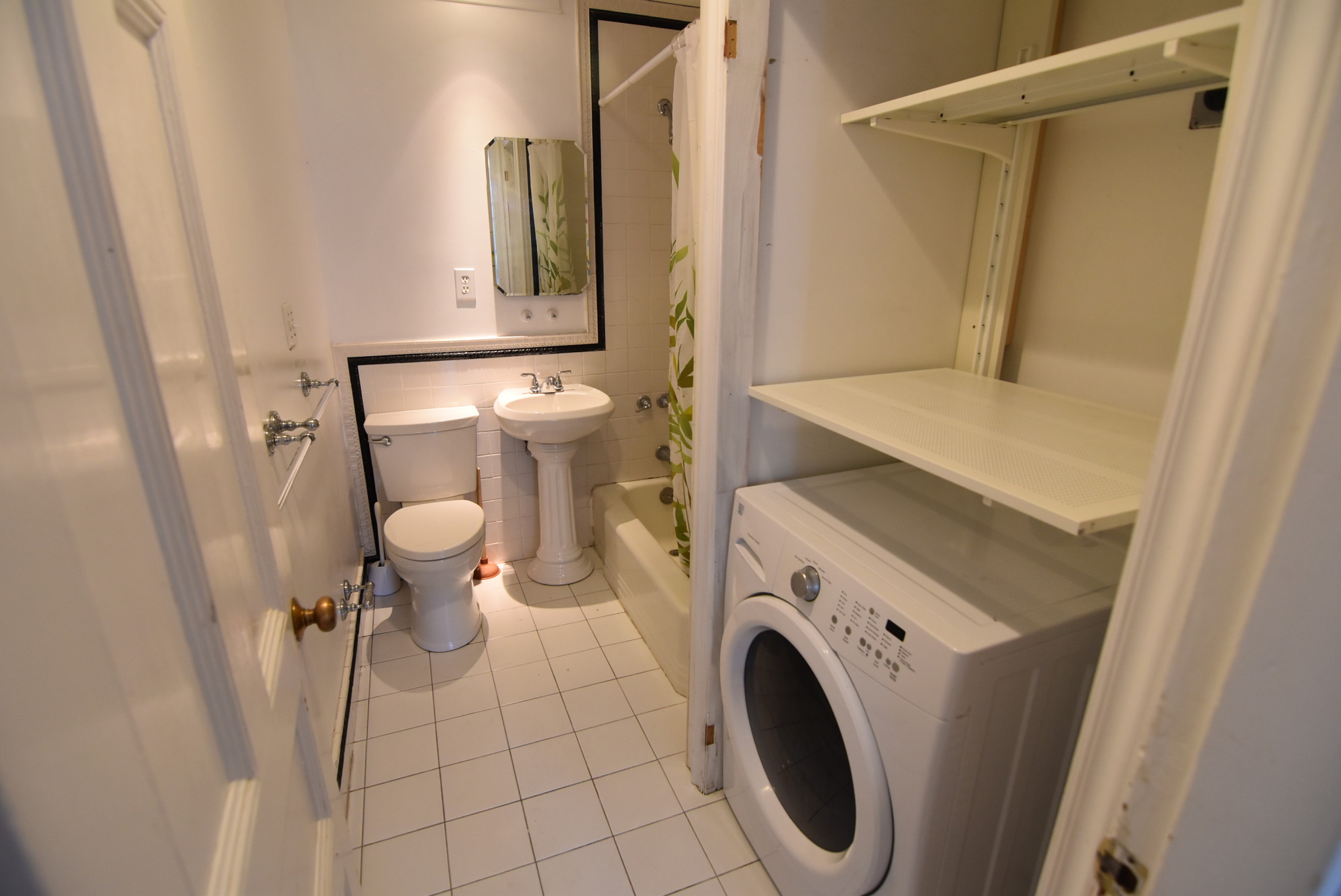 1 bed, 1 bath apartment for rent at 869 Beacon St Unit 4, Fenway — photo 5 of 9