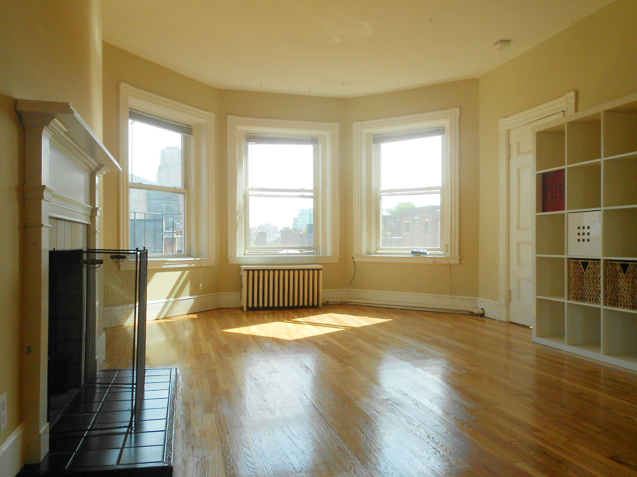 1 bed, 1 bath apartment for rent at 869 Beacon St Unit 9, Fenway — photo 8 of 10