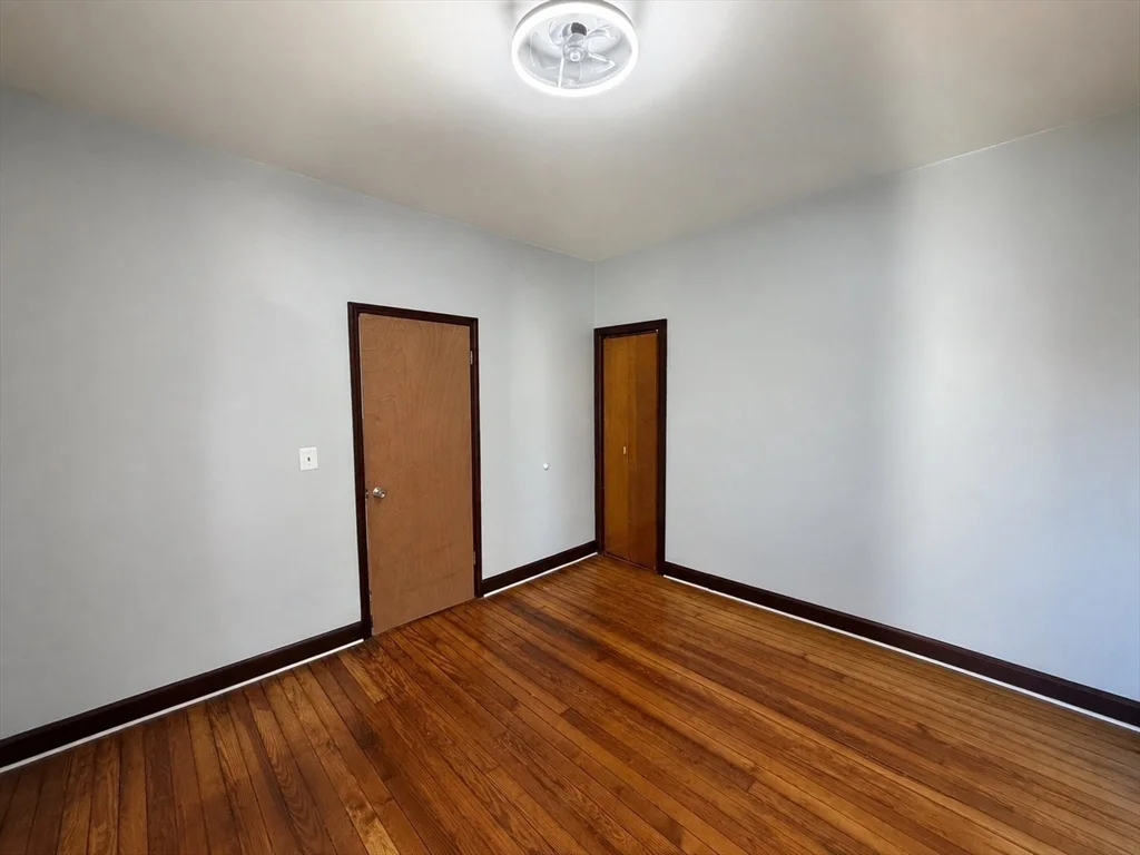 2 bed, 1 bath apartment for rent at 869 Brock Ave Unit 2S, New Bedford — photo 6 of 7
