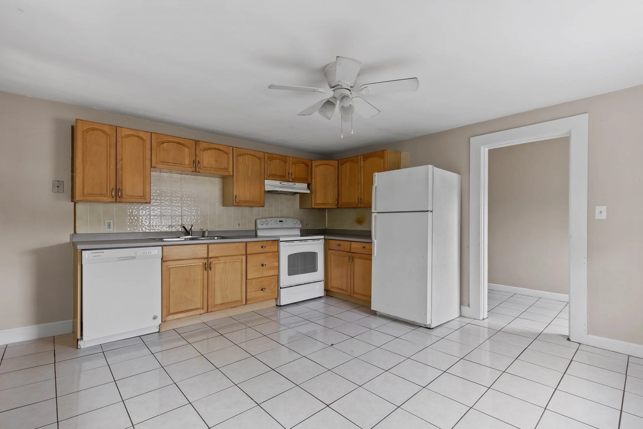 3 bed, 1 bath apartment for rent at 869 Granite St Unit 2, Braintree — photo 18 of 28