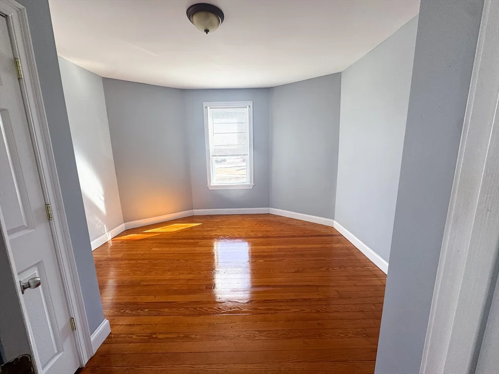 3 bed, 1 bath apartment for rent at 87-89 Goodridge St Unit 2, Lynn — photo 11 of 16