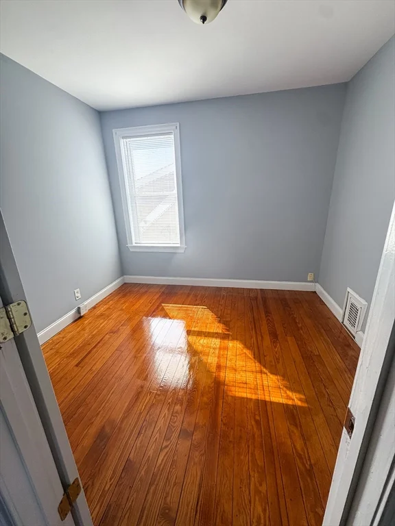 3 bed, 1 bath apartment for rent at 87-89 Goodridge St Unit 2, Lynn — photo 9 of 16