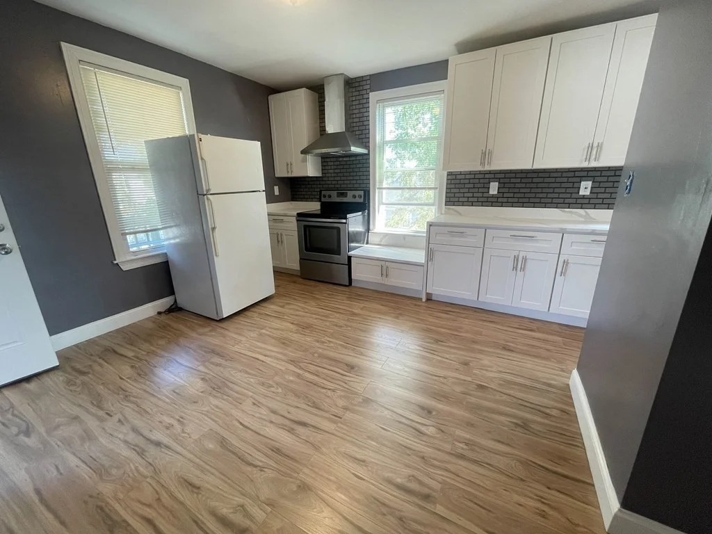3 bed, 1 bath apartment for rent at 87-89 Goodridge St Unit 3, Lynn — photo 4 of 16