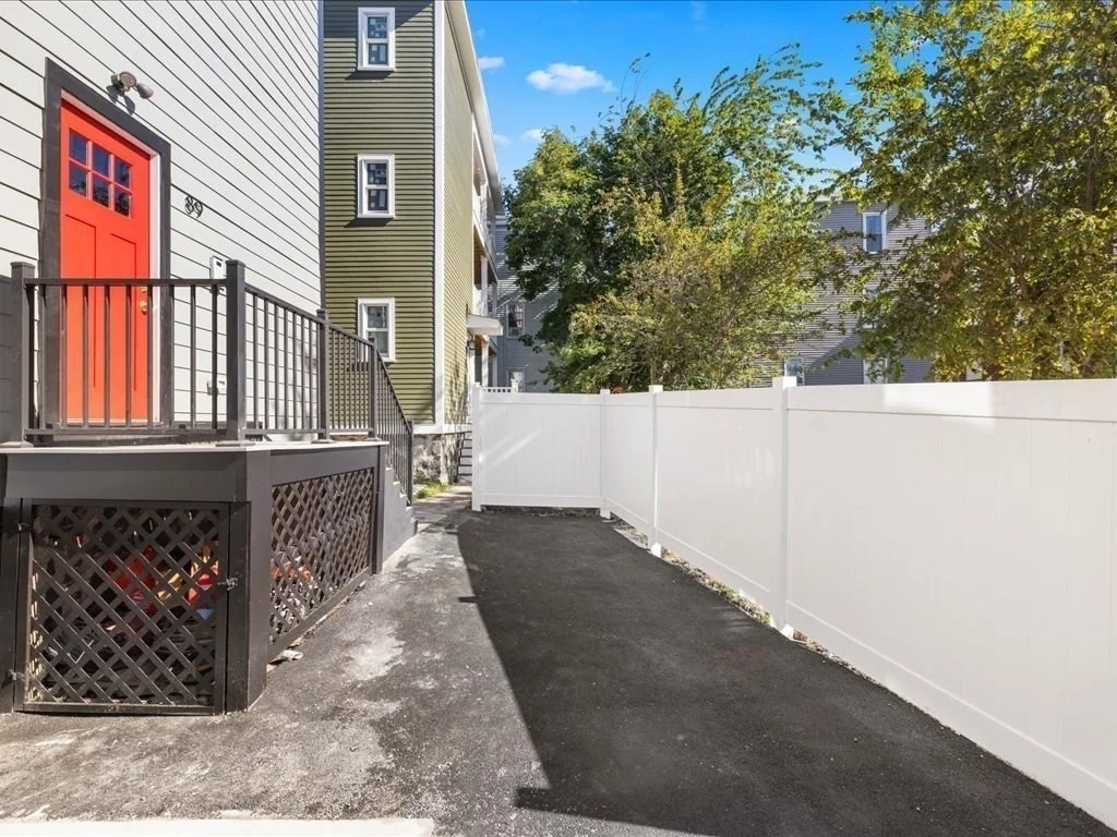 1 bed, 1 bath apartment for rent at 87-89 Malden Unit 302, Everett — photo 26 of 28