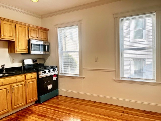 3 bed, 1 bath apartment for rent at 87 Bailey St Unit 1, Boston — photo 9 of 12