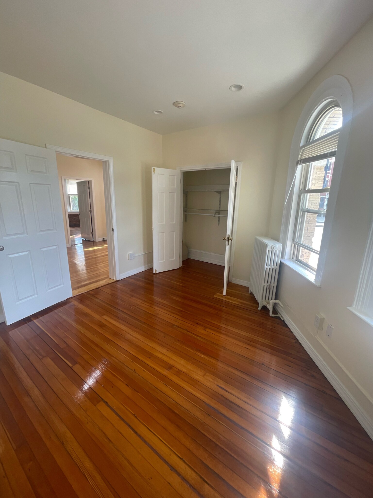 2 bed, 1 bath apartment for rent at 87 Beacon St Unit 11, Beacon Hill — photo 6 of 7