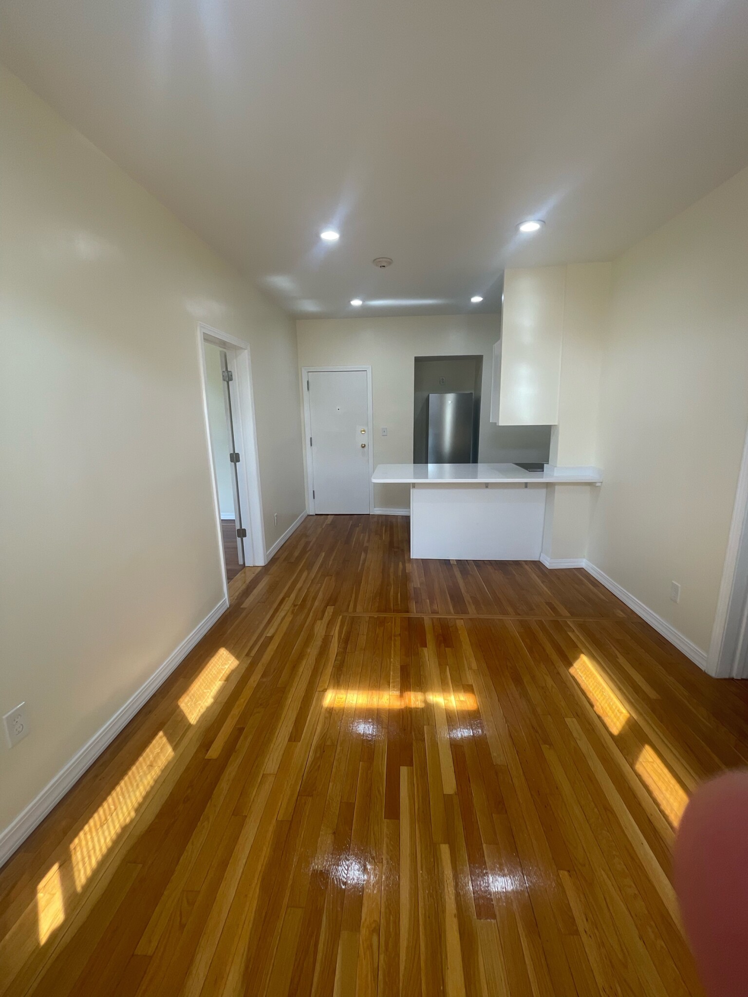 2 bed, 1 bath apartment for rent at 87 Beacon St Unit 11, Beacon Hill — photo 3 of 7