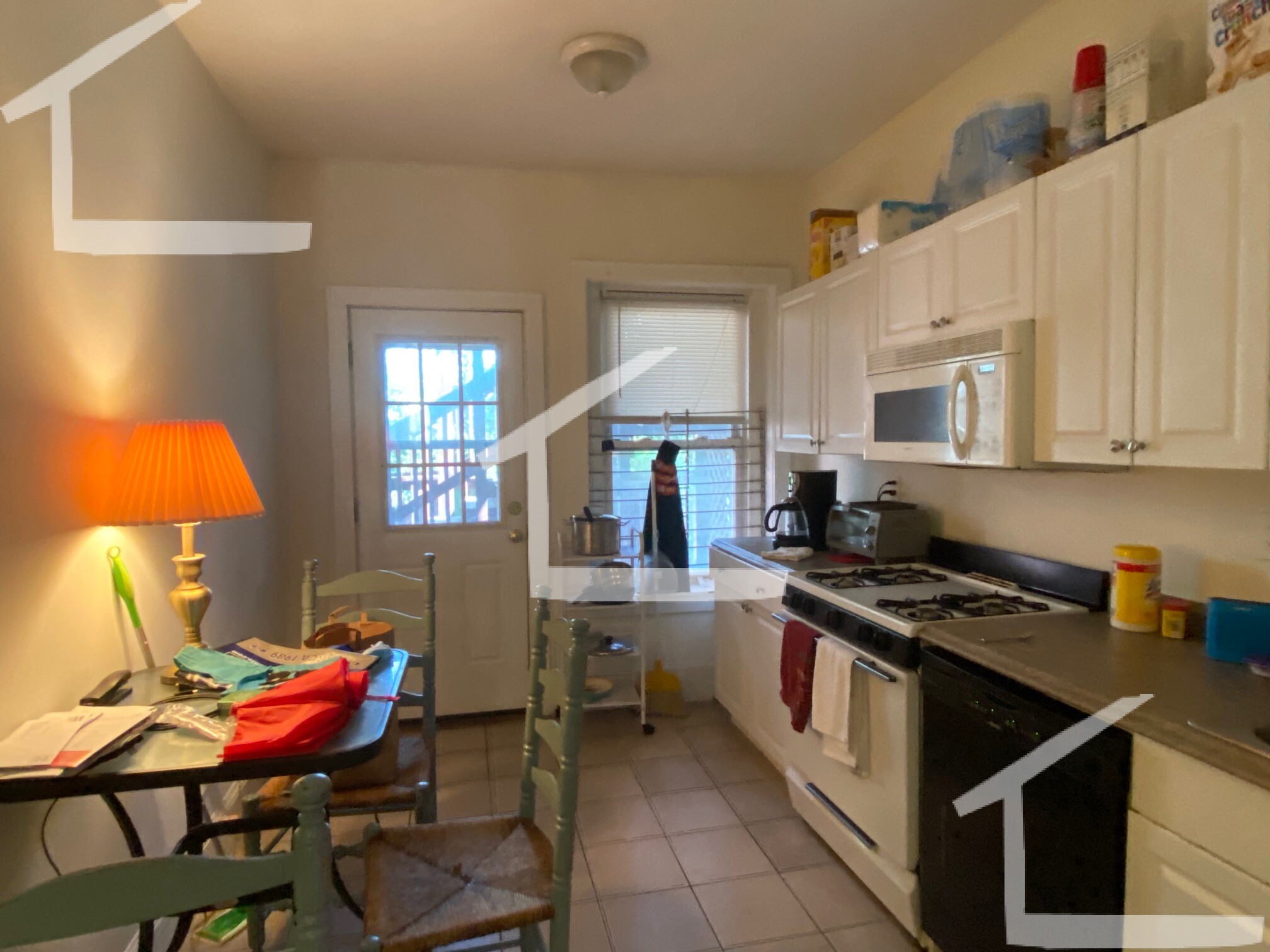 3 bed, 1.5 bath apartment for rent at 87 Brighton Ave Unit 2, Allston — photo 22 of 27