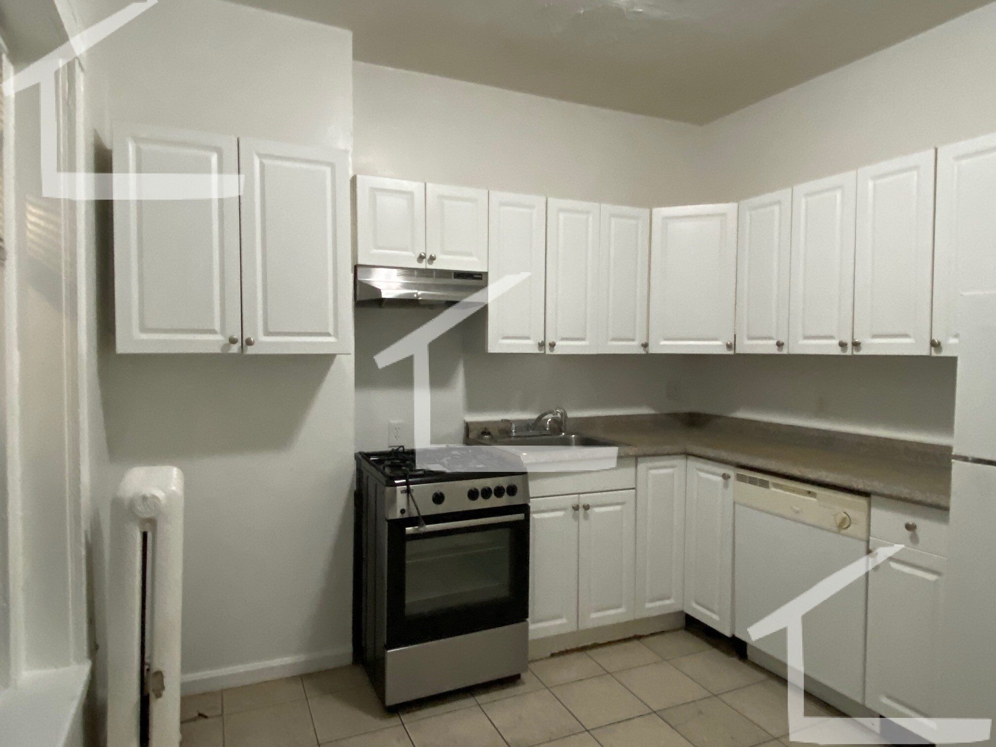 3 bed, 2 bath apartment for rent at 87 Brighton Ave Unit 3, Allston — photo 12 of 13