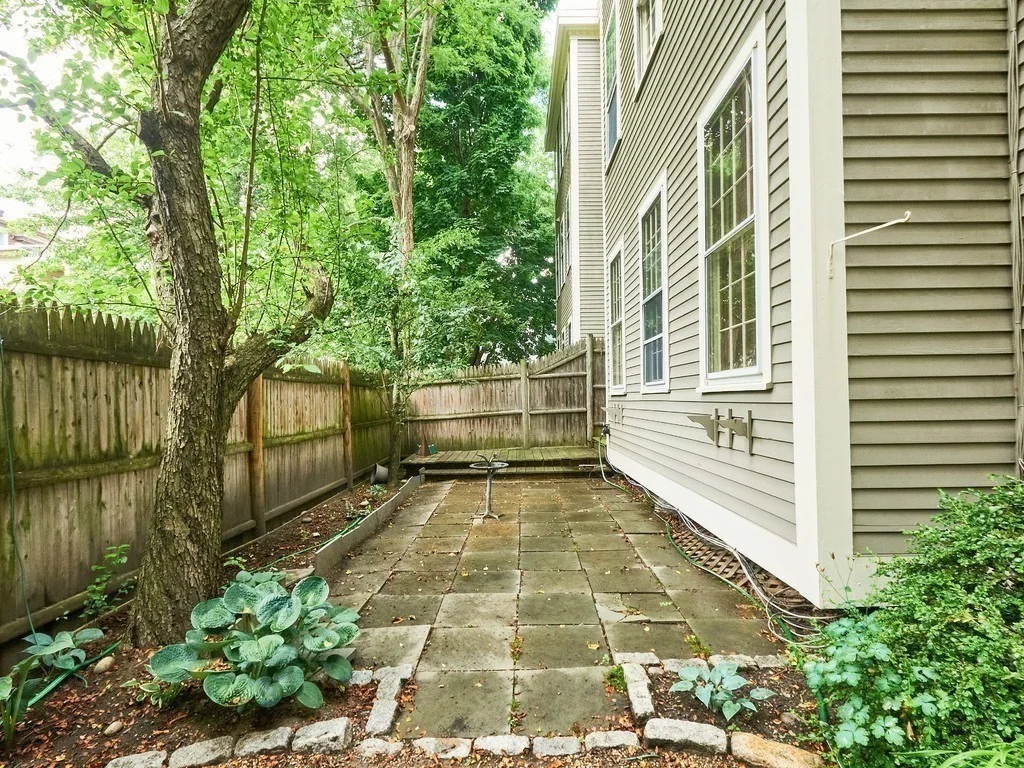 2 bed, 1 bath apartment for rent at 87 Bristol St Unit 1A, Area 4-The Port — photo 12 of 18