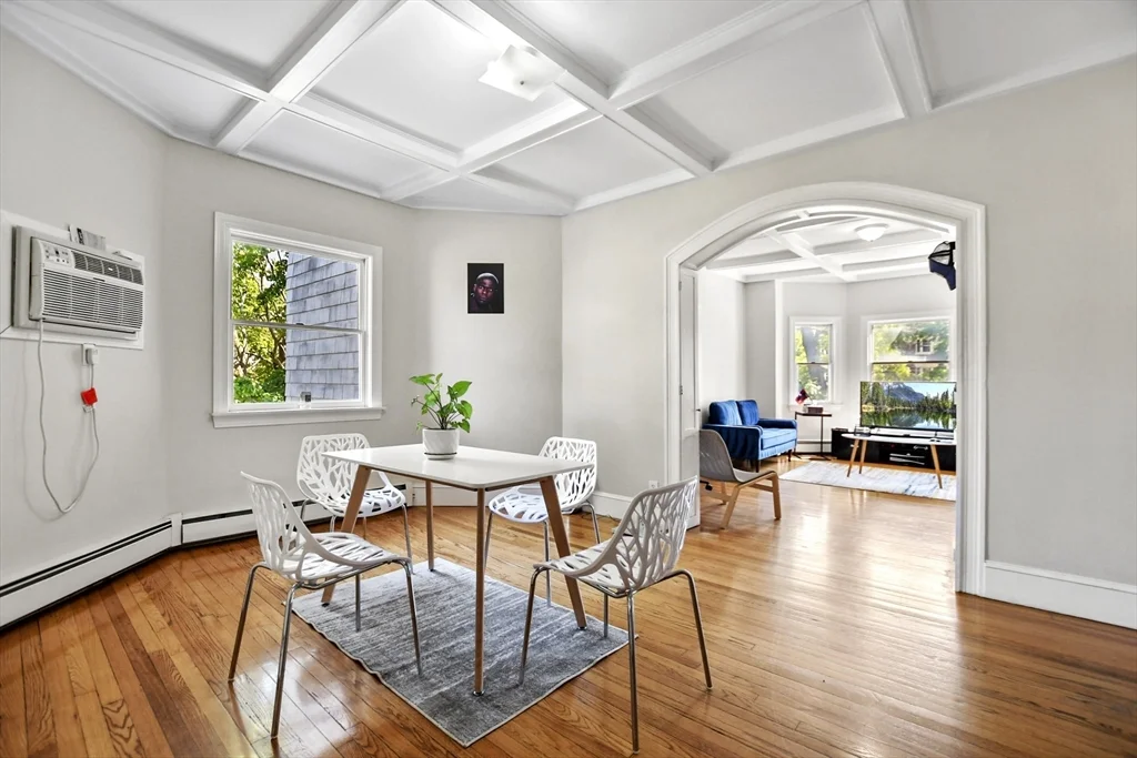 3 bed, 2 bath apartment for rent at 87 Broad St Unit 2, Lynn — photo 1 of 25