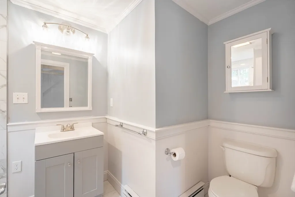 1 bed, 1 bath apartment for rent at 87 Brookfield Rd Unit 1, Charlton — photo 12 of 17