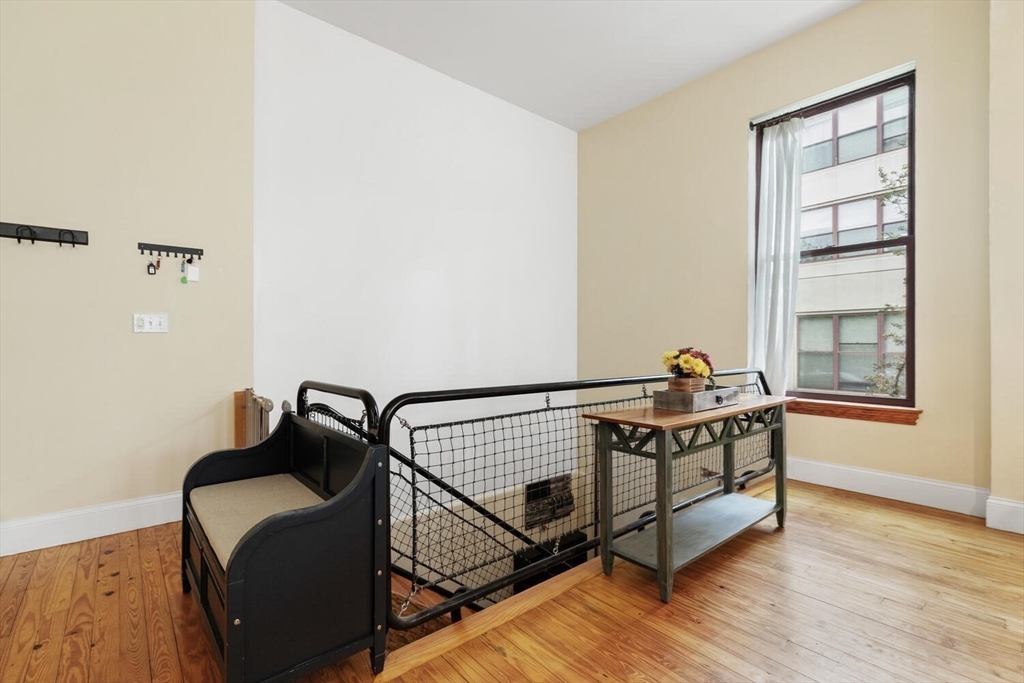 3 bed, 2 bath apartment for rent at 87 Brookside Ave Unit C, Jamaica Plain — photo 7 of 27