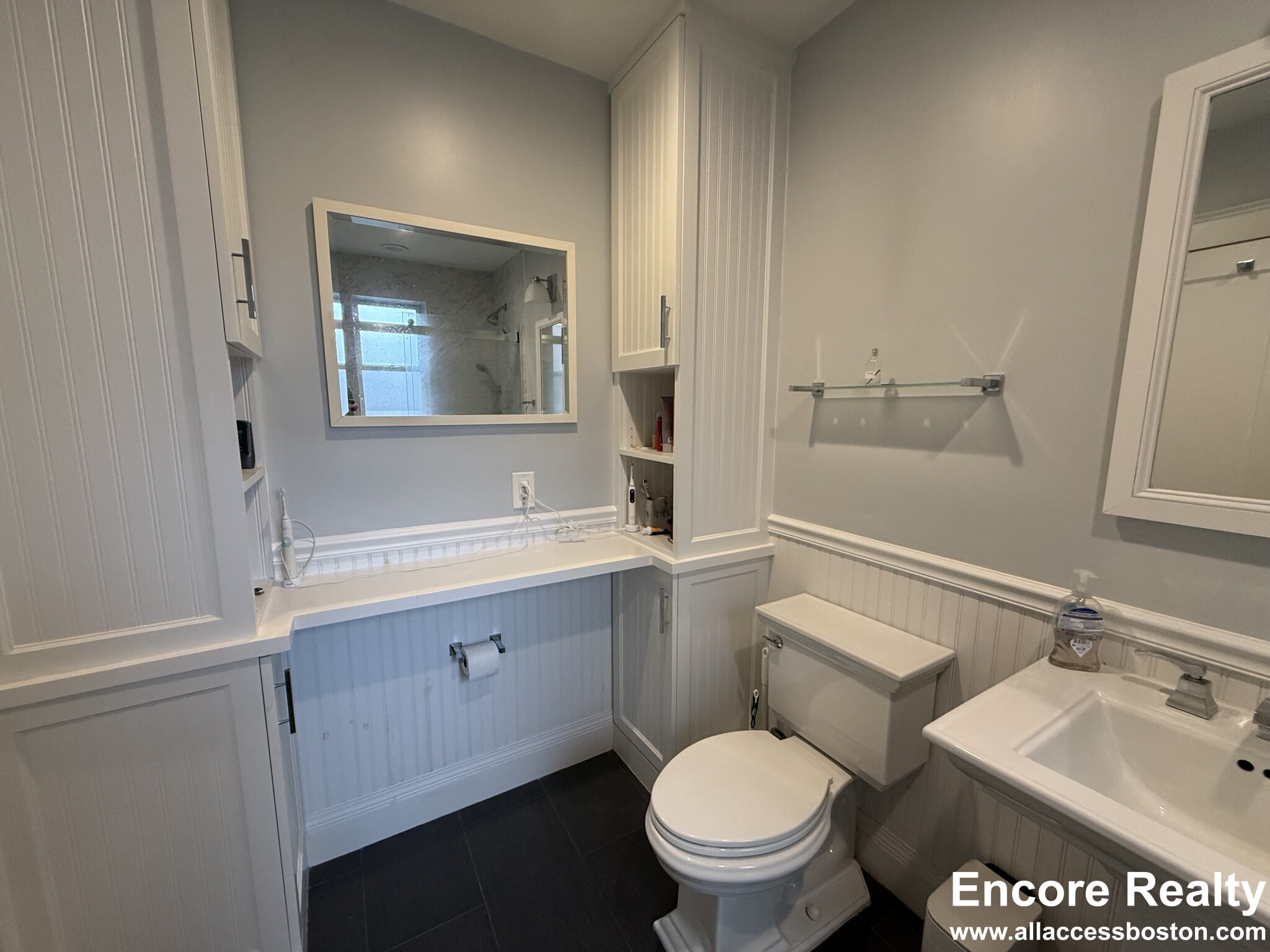 2 bed, 1 bath apartment for rent at 87 Browne St Unit 1, North Brookline — photo 8 of 34