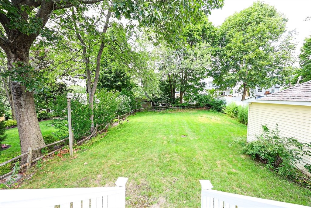 3 bed, 1 bath apartment for rent at 87 Cabot Ave Unit 87, Braintree — photo 9 of 11