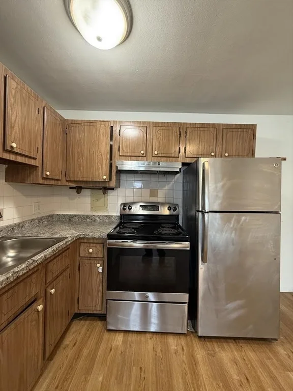 2 bed, 1 bath apartment for rent at 87 Cedar St Unit 6, Malden — photo 13 of 27