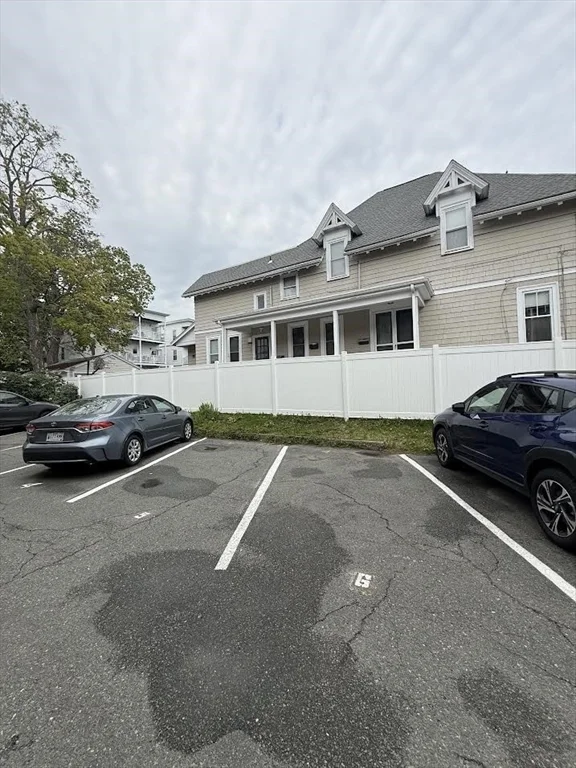 2 bed, 1 bath apartment for rent at 87 Cedar St Unit 6, Malden — photo 7 of 27