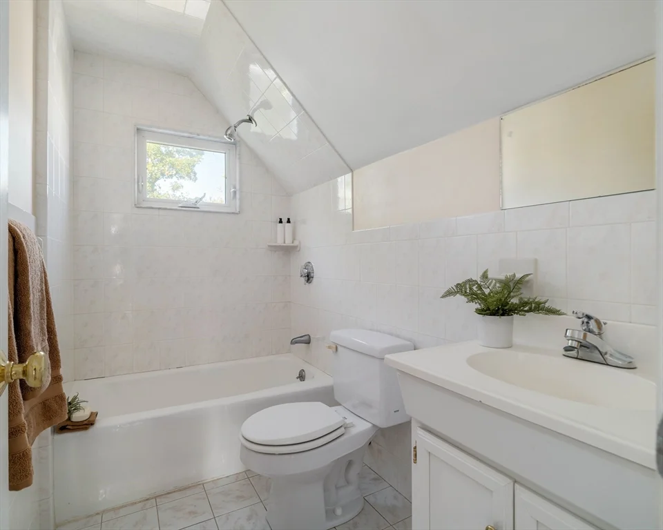 5 bed, 2 bath apartment for rent at 87 College Ave, Medford — photo 36 of 42