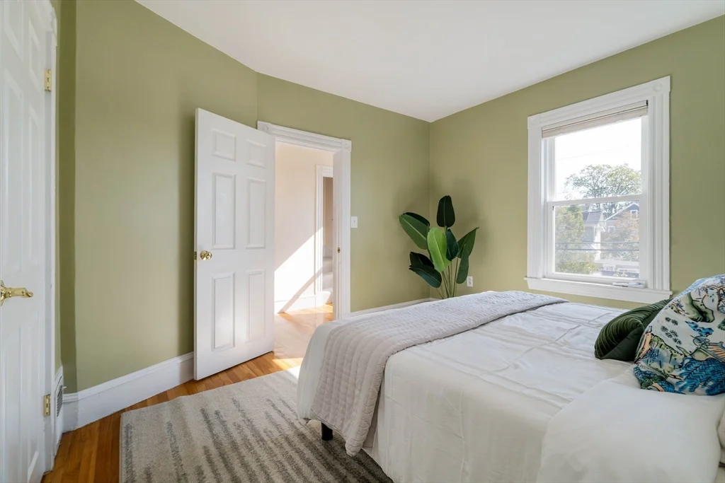 5 bed, 2 bath apartment for rent at 87 College Ave, Medford — photo 25 of 42