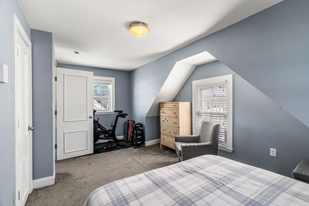 3 bed, 1 bath apartment for rent at 87 Condor St Unit 2, East Boston — photo 12 of 16