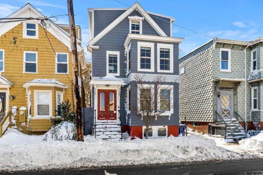 3 bed, 1 bath apartment for rent at 87 Condor St Unit 2, East Boston — photo 15 of 16