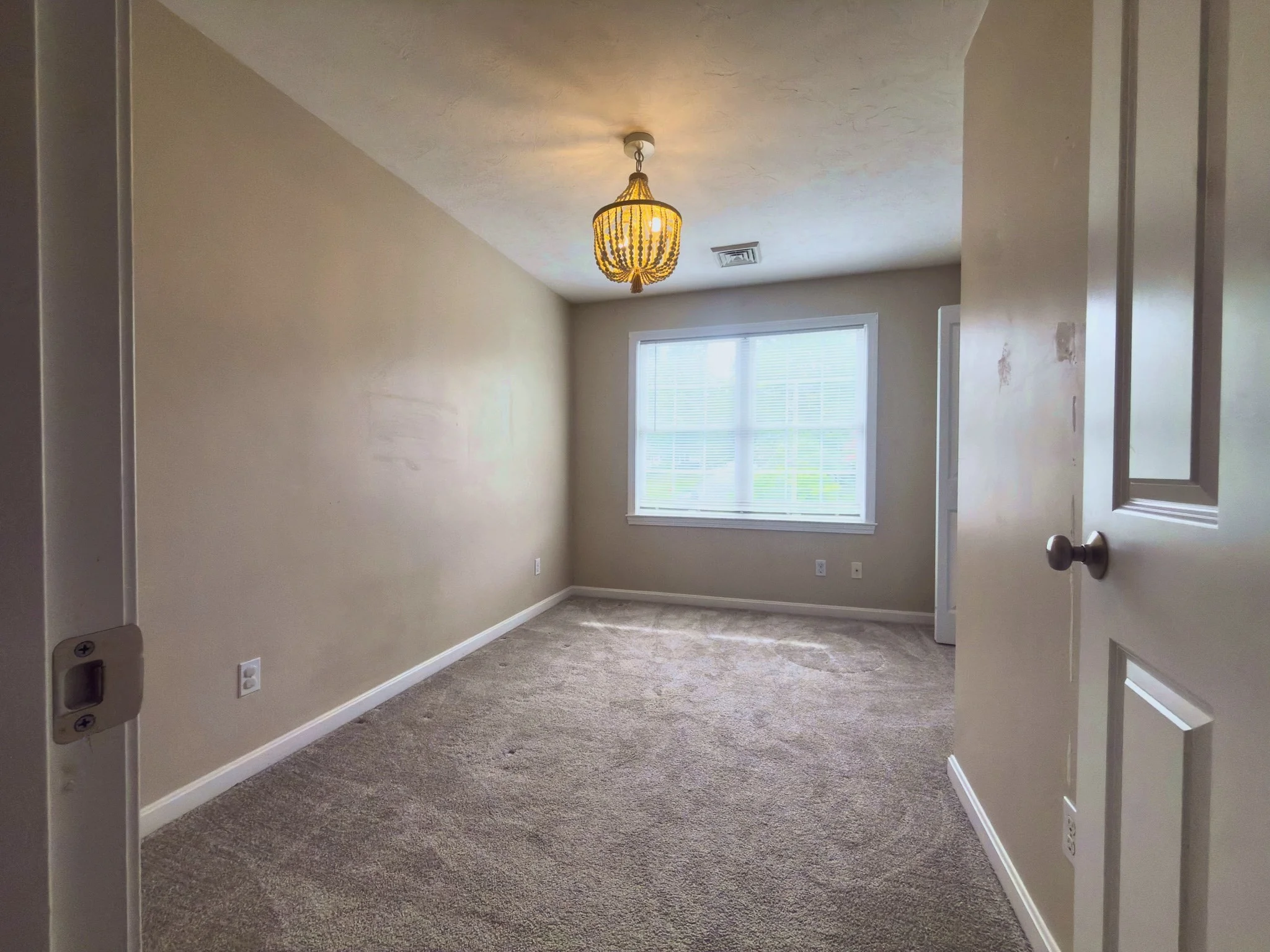 2 bed, 1 bath apartment for rent at 87 E Mountain St Unit 0, Worcester — photo 25 of 33