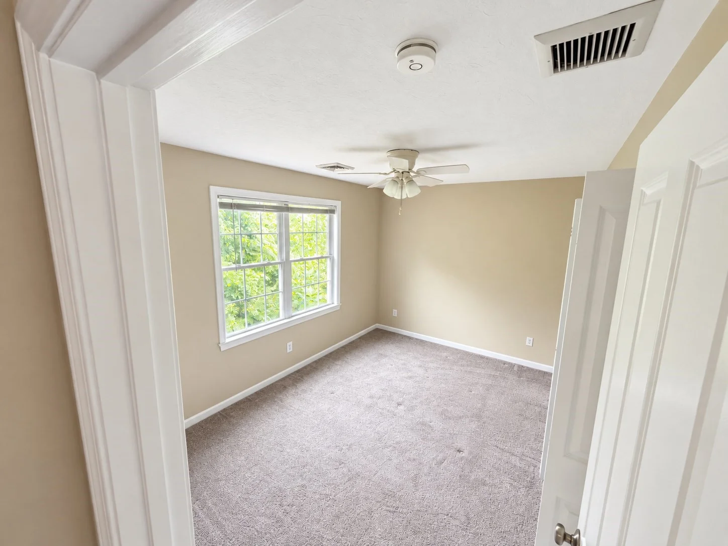 2 bed, 1 bath apartment for rent at 87 E Mountain St Unit 0, Worcester — photo 13 of 33