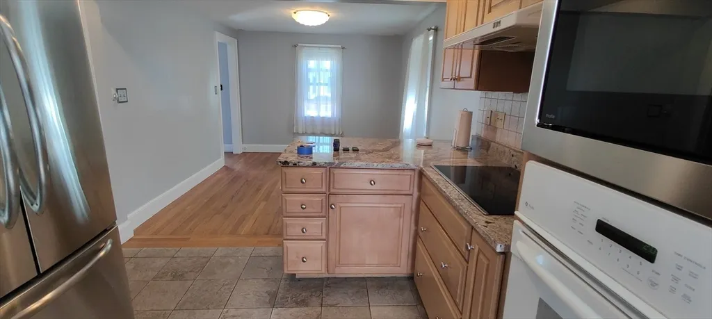 3 bed, 2 bath apartment for rent at 87 Evans Unit 1, Watertown — photo 15 of 30