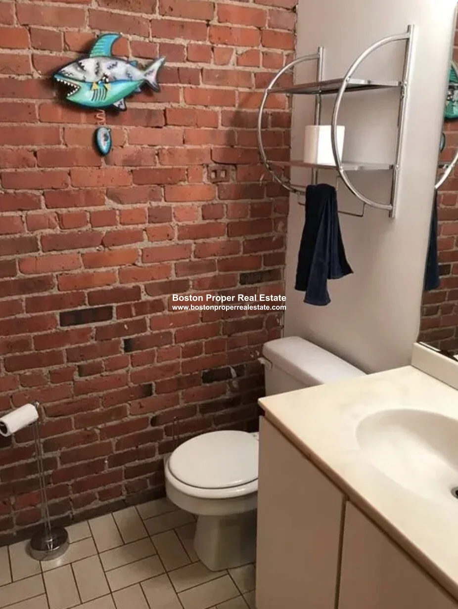 2 bed, 1 bath apartment for rent at 87 Gainsborough St Unit 103, Fenway — photo 9 of 10