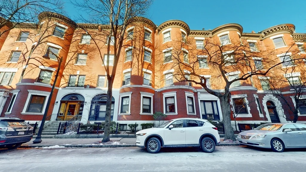 2 bed, 1 bath apartment for rent at 87 Gainsborough St Unit 107, Fenway — photo 1 of 9