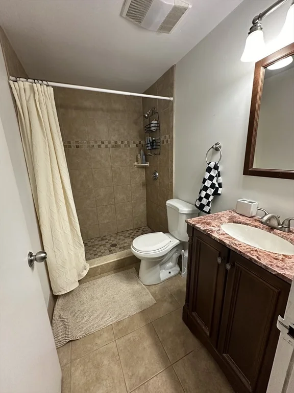 2 bed, 1 bath apartment for rent at 87 Gainsborough St Unit 107, Fenway — photo 5 of 9
