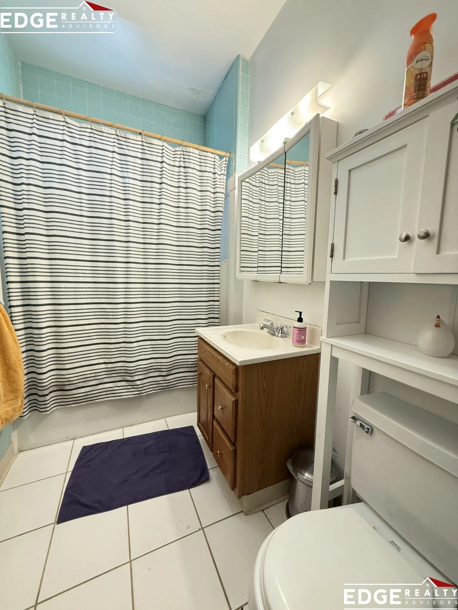 3 bed, 1 bath apartment for rent at 87 Gardner St Unit 1, Allston — photo 6 of 9