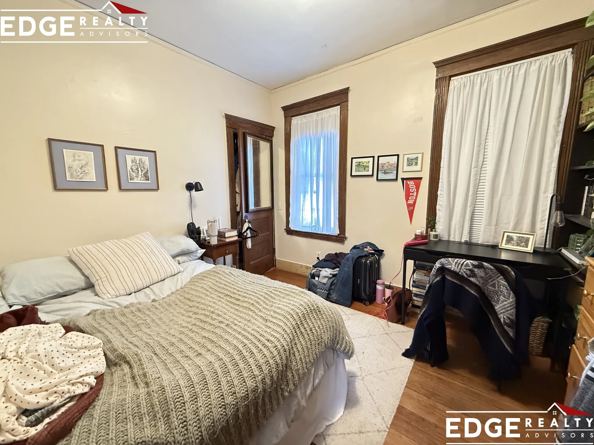 3 bed, 1 bath apartment for rent at 87 Gardner St Unit 1, Allston — photo 4 of 9